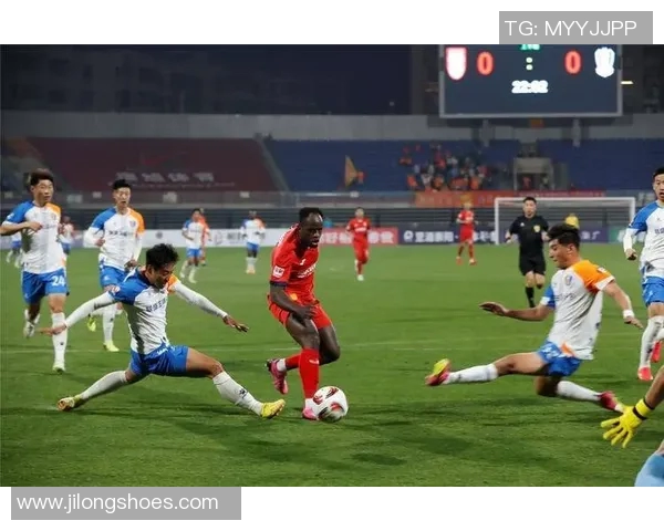 重庆足球队实力对比深度剖析各队表现与潜力的独特视角